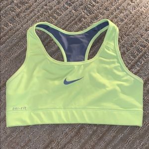 NIKE yellow/pink/blue/green bra set (4 bras)